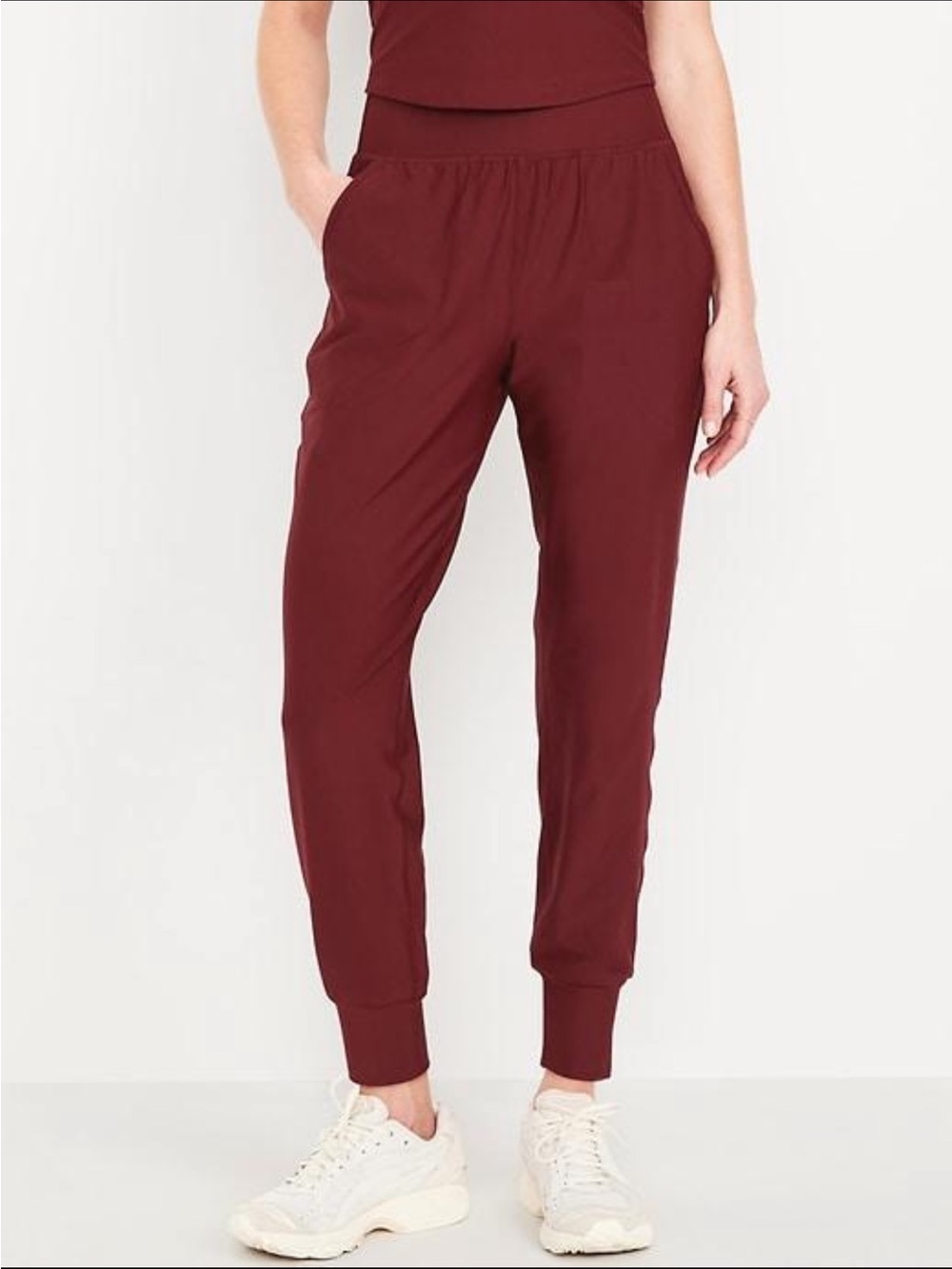 Old Navy High Waisted Twill Jogger Pants Raisin Arizona Burgundy. XL Tall